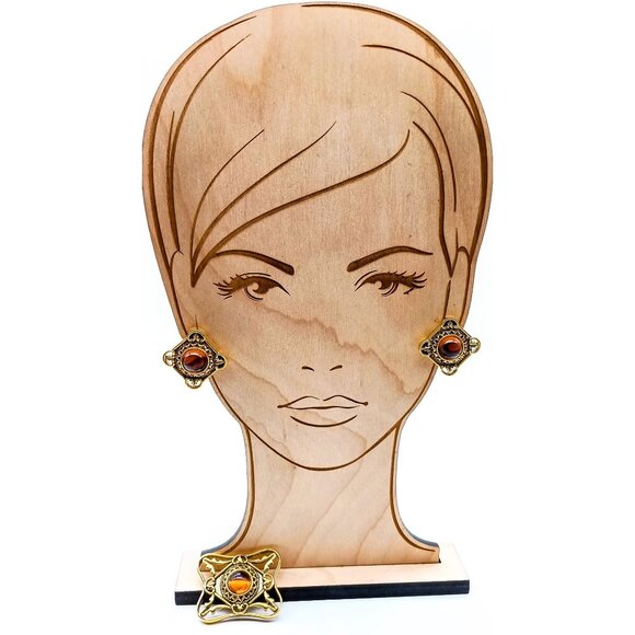 Vintage Avon Queens Eye Matching Brooch and Clip On Earrings Set, Gold Tone - Picture 3 of 5